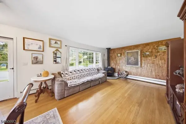 44 Signal Hill Trl, Sparta Twp., NJ 07871