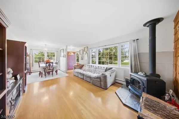 44 Signal Hill Trl, Sparta Twp., NJ 07871