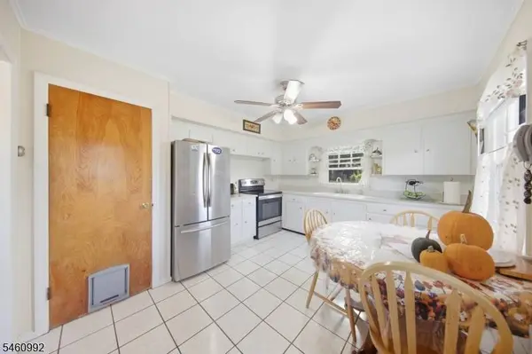 44 Signal Hill Trl, Sparta Twp., NJ 07871
