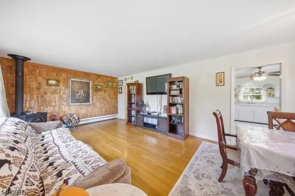 44 Signal Hill Trl, Sparta Twp., NJ 07871