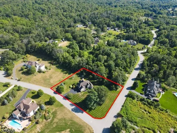 2 Sutton Ct, Hardyston Twp., NJ 07419