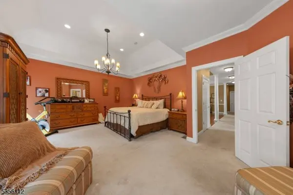 2 Sutton Ct, Hardyston Twp., NJ 07419