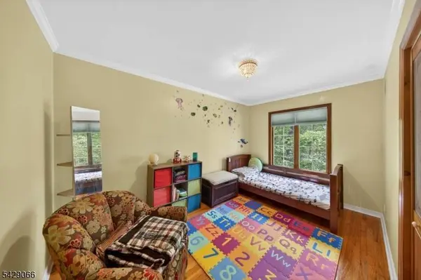 16 Columbus Rd, Sparta Twp., NJ 07871