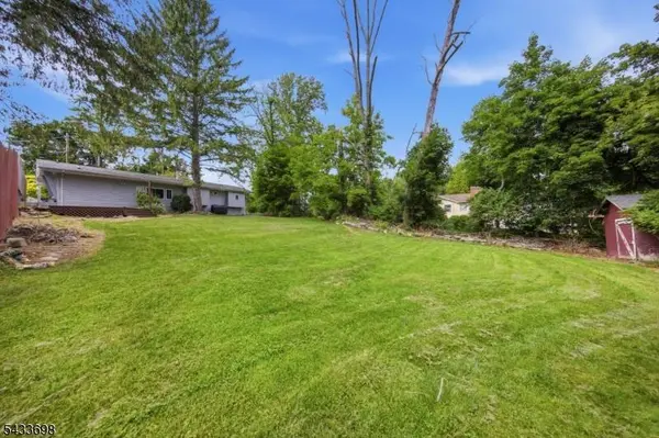 117 Silver Lake Rd, Frelinghuysen Twp., NJ 07825