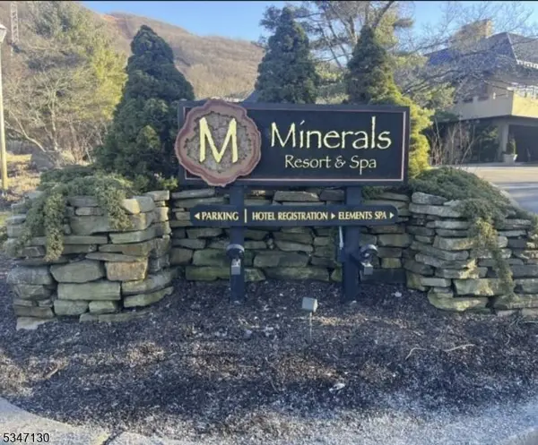 2 Chamonix Dr #103, Vernon Twp., NJ 07462