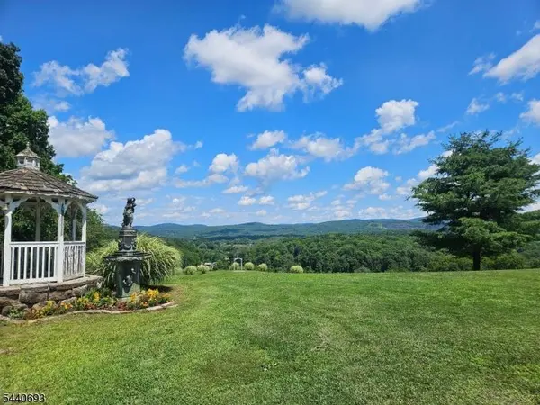 130 Pond School Rd, Wantage Twp., NJ 07461