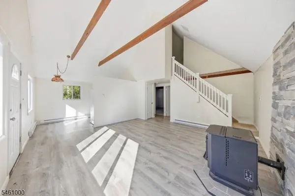 7 Winding Hill Rd, Vernon Twp., NJ 07462