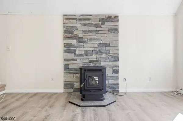 7 Winding Hill Rd, Vernon Twp., NJ 07462