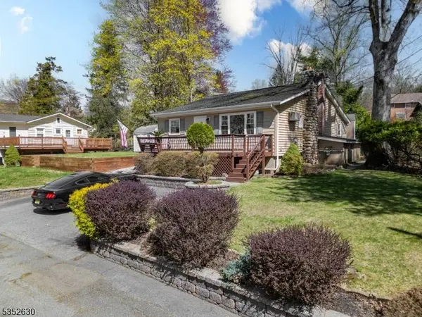 2 Crow Trl, Wayne Twp., NJ 07470