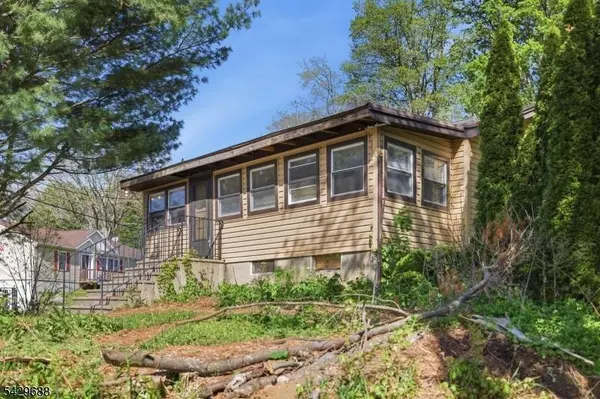 39 Fernwood Ave, Hardyston Twp., NJ 07460