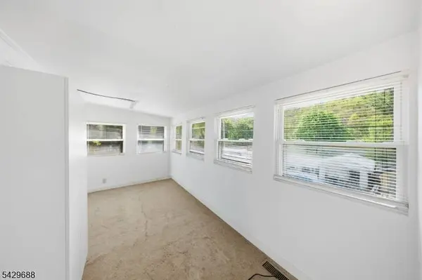 39 Fernwood Ave, Hardyston Twp., NJ 07460