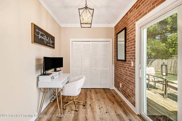 160 Mcmillan Street, Grand Ledge, MI 48837, Grand Ledge, MI 48837