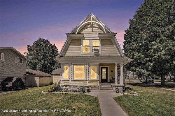 323 N Division ST, Carson City, MI 48811