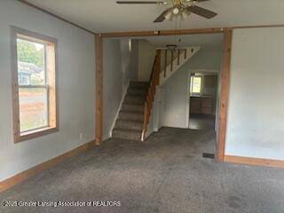 209 W Adelaide ST, Maple Rapids, MI 48853