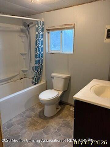 331 1st ST, Breckenridge, MI 48615