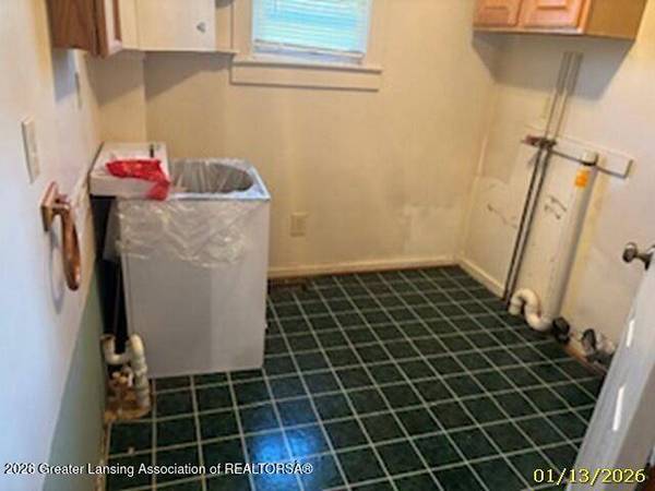 212 W State ST, Corunna, MI 48817