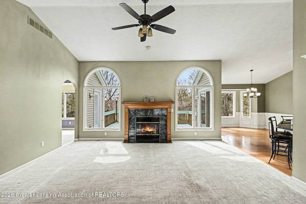 3343 Silverspring DR, Dewitt, MI 48820