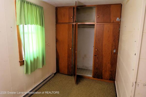 2550 N Airport RD, St. Johns, MI 48879