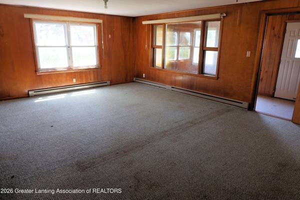 2550 N Airport RD, St. Johns, MI 48879