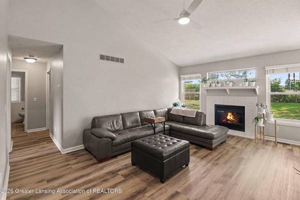 4960 Pardee RD, Webberville, MI 48892