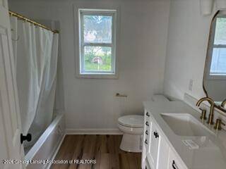 212 Pearl ST, Crystal, MI 48818