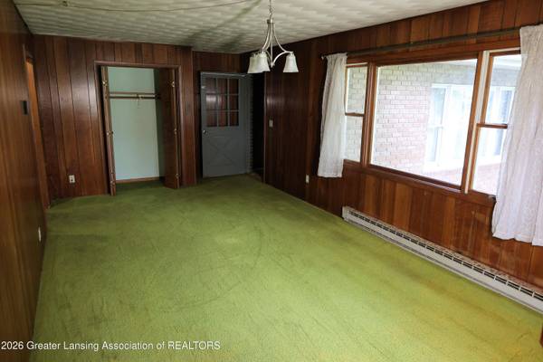 2726 N Lowell RD, St. Johns, MI 48879