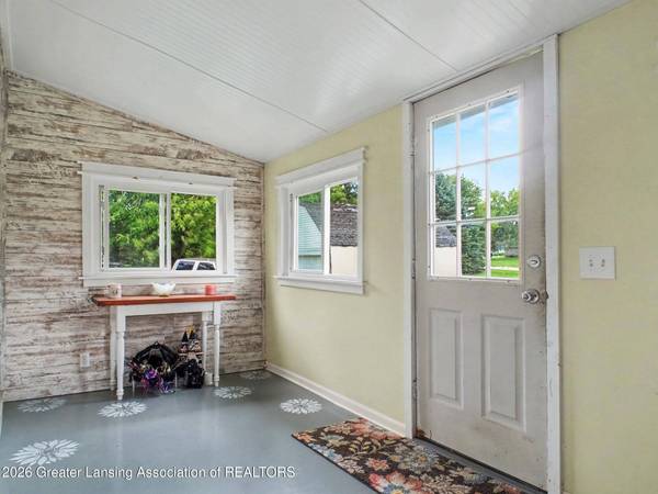 4050 Vanneter RD, Williamston, MI 48895