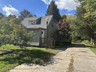 15850 Florence ST, Lansing, MI 48906