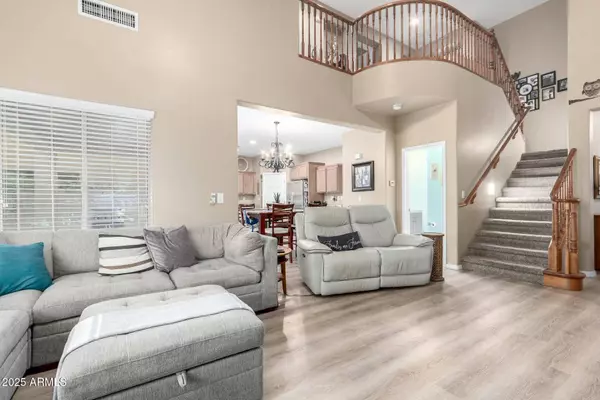 2533 W CORDIA Lane, Phoenix, AZ 85085