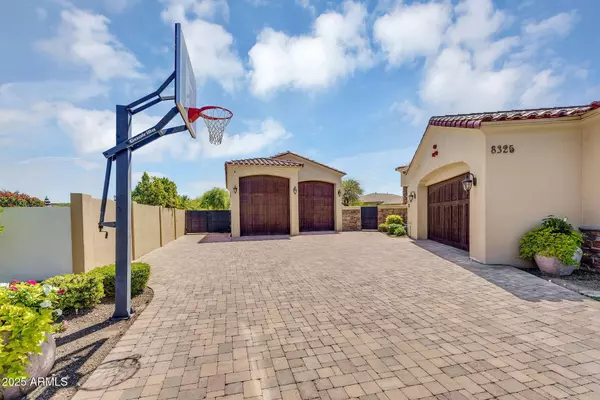 8325 W Cantera Avenue, Peoria, AZ 85383