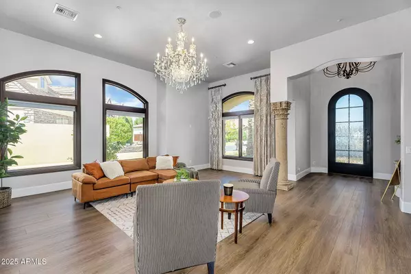 8325 W Cantera Avenue, Peoria, AZ 85383