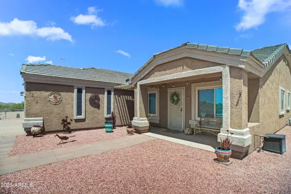 38614 N CENTRAL Avenue, Phoenix, AZ 85086