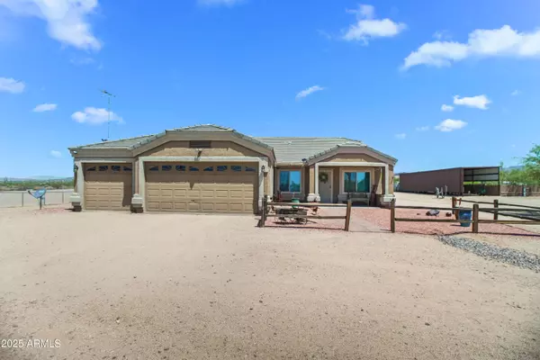 38614 N CENTRAL Avenue, Phoenix, AZ 85086