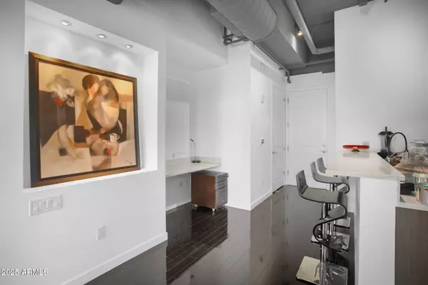 1 E LEXINGTON Avenue #1307, Phoenix, AZ 85012