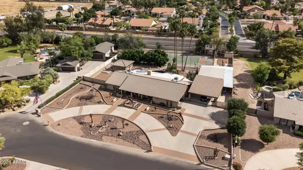 6955 W CALAVAR Road, Peoria, AZ 85381