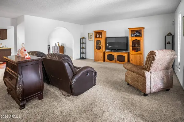 6135 N 13TH Street, Phoenix, AZ 85014