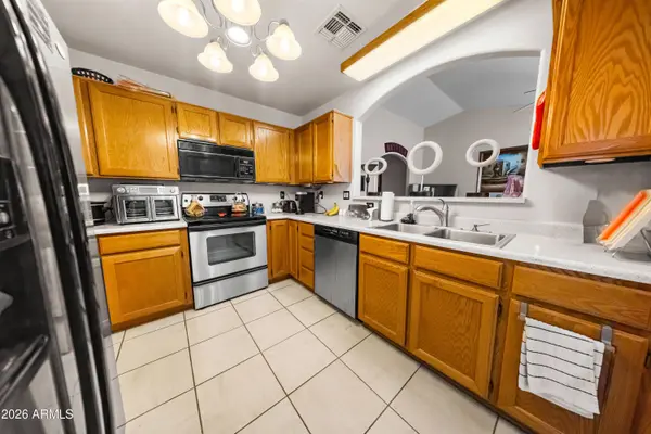 20407 N 105TH Avenue, Peoria, AZ 85382