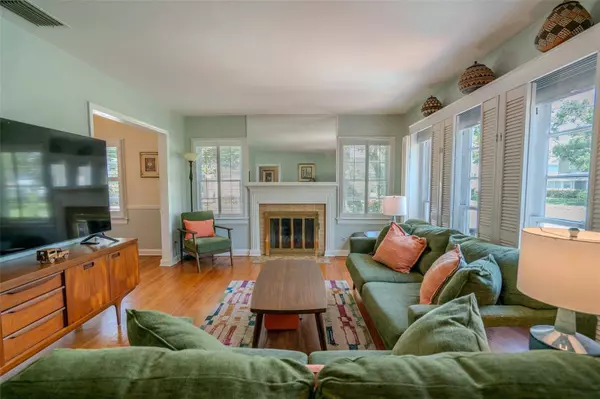 3516 W SANTIAGO ST, Tampa, FL 33629