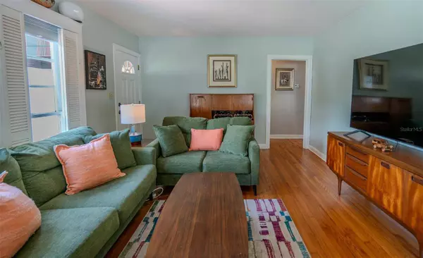 3516 W SANTIAGO ST, Tampa, FL 33629