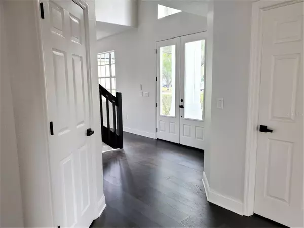 5318 TWIN CREEKS DR, Valrico, FL 33596