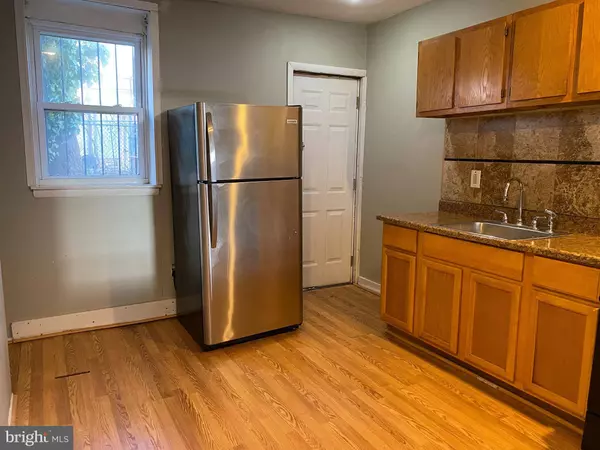 1449 N DOVER ST, Philadelphia, PA 19121