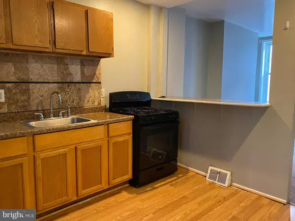 1449 N DOVER ST, Philadelphia, PA 19121