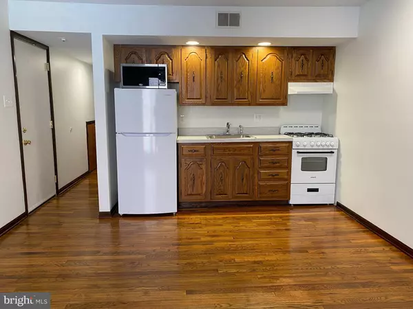 1824 SOUTH ST #2, Philadelphia, PA 19146