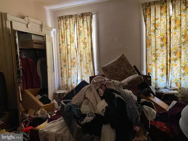 2442 N GARNET ST, Philadelphia, PA 19132