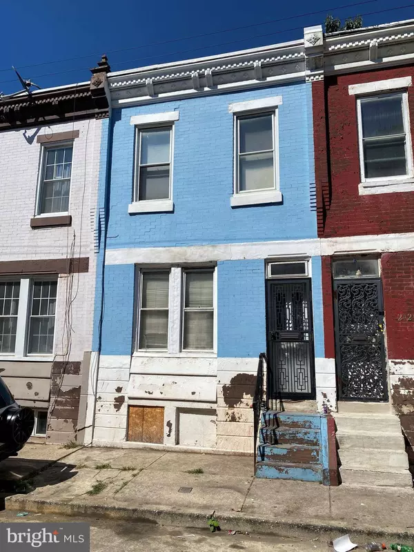 2424 N GARNET ST, Philadelphia, PA 19132