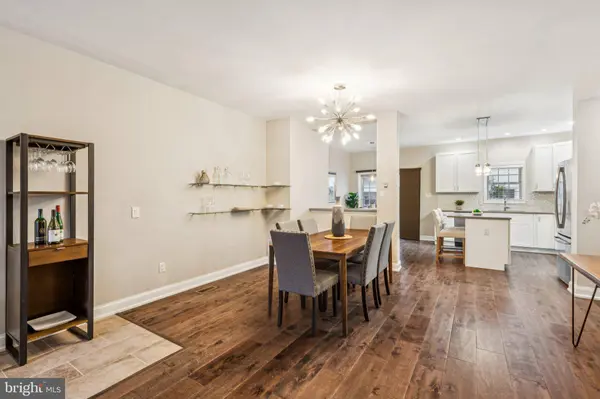 1033 N LEITHGOW ST, Philadelphia, PA 19123