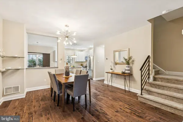 1033 N LEITHGOW ST, Philadelphia, PA 19123