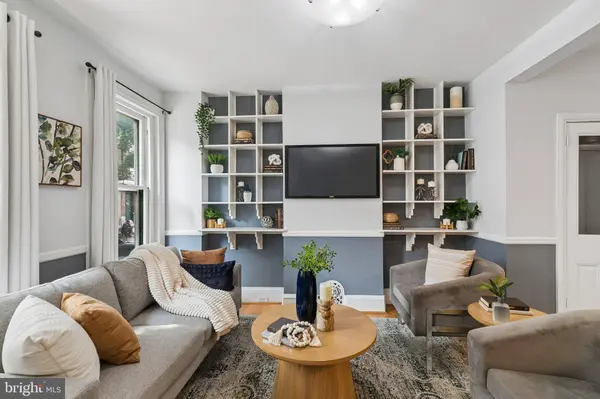 621 S BAMBREY ST, Philadelphia, PA 19146