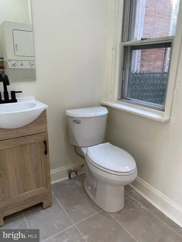 823 N HUTTON ST, Philadelphia, PA 19104
