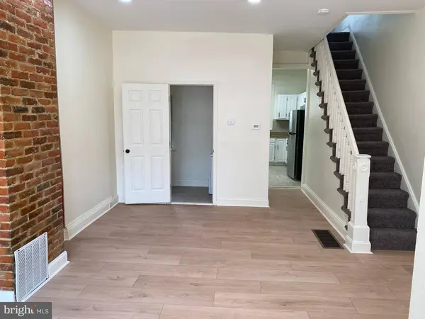 823 N HUTTON ST, Philadelphia, PA 19104